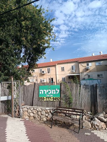 דירת גן 3 חדרים בטרומפלדור